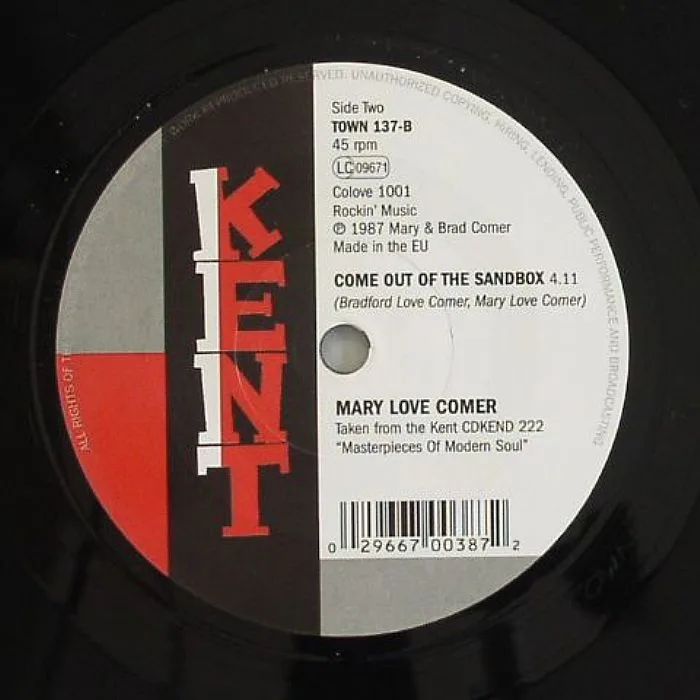 Обратная сторона обложки — The HESITATIONS / MARY LOVE COMER — Is This The Way To Treat A Girl You Bet It Is