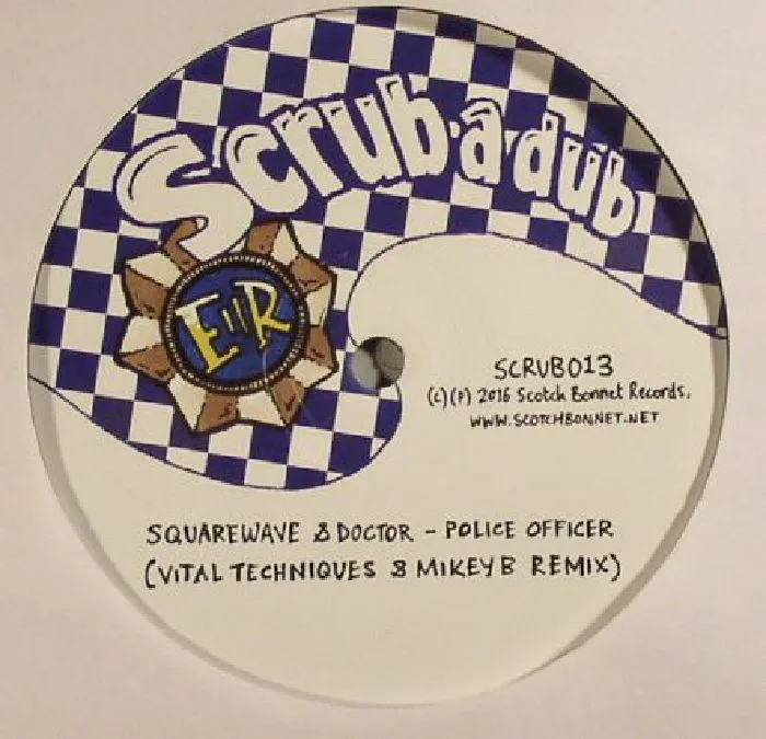 Front cover — SQUAREWAVE / DOCTOR / MUNGO'S HI FI — Police Officer