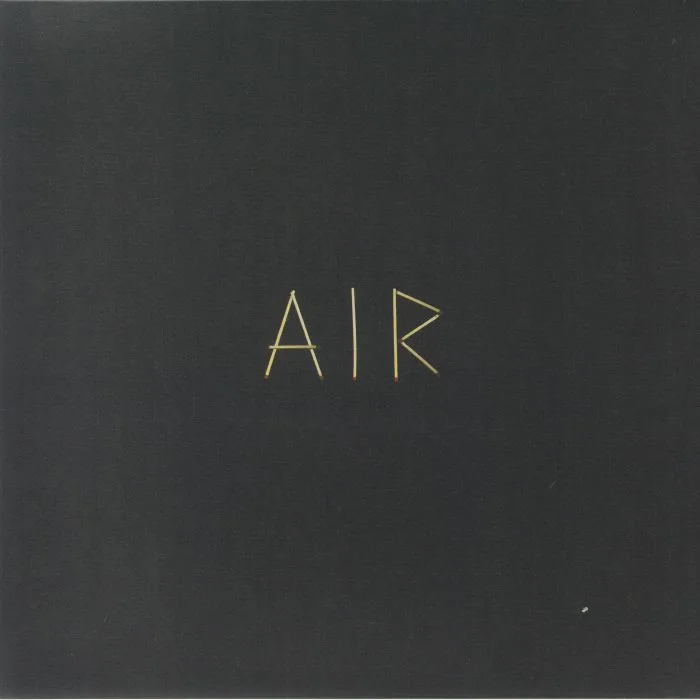 SAULT — Air