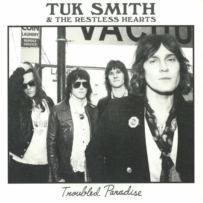 Tuk SMITH & THE RESTLESS HEARTS — Troubled Paradise