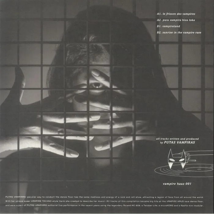 Back cover — PUTAS VAMPIRAS — Putas Vampiras