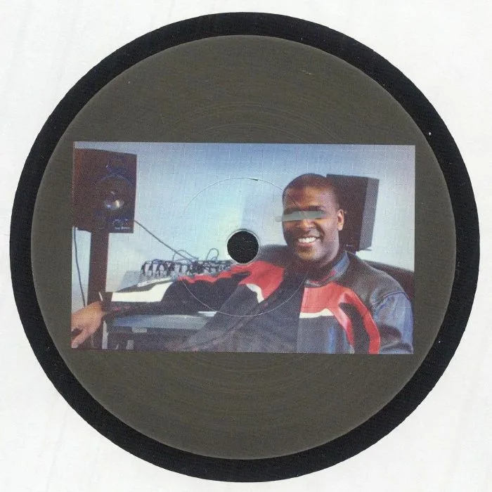 Front cover — DJ WAYNE RITCHIE — Listen Keenly EP