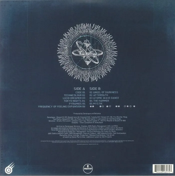 Back cover — The COMET IS COMING — Hyper Dimensional Expansion Beam