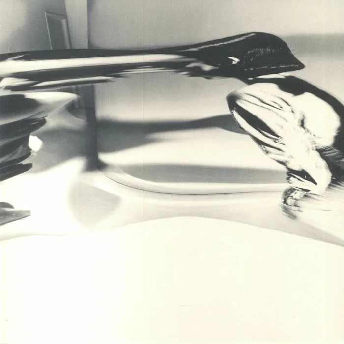 Front cover — Kelly Lee OWENS — LP 8