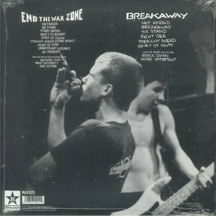 Back cover — STRAIGHT AHEAD — Straight Ahead (reissue)