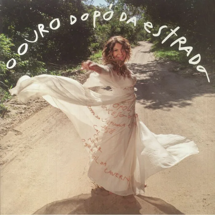 Front cover — ELBA RAMALHO — O Ouro Do Po Da Estrada