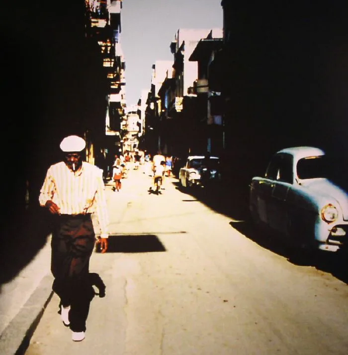 Front cover — BUENA VISTA SOCIAL CLUB — Buena Vista Social Club