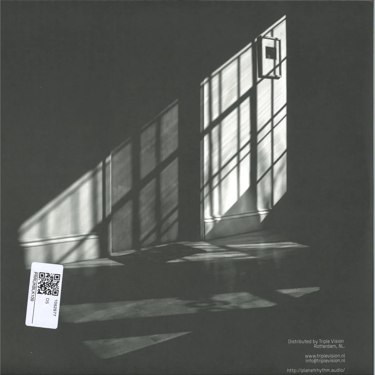 Back cover — Louis The 4th — Origins EP