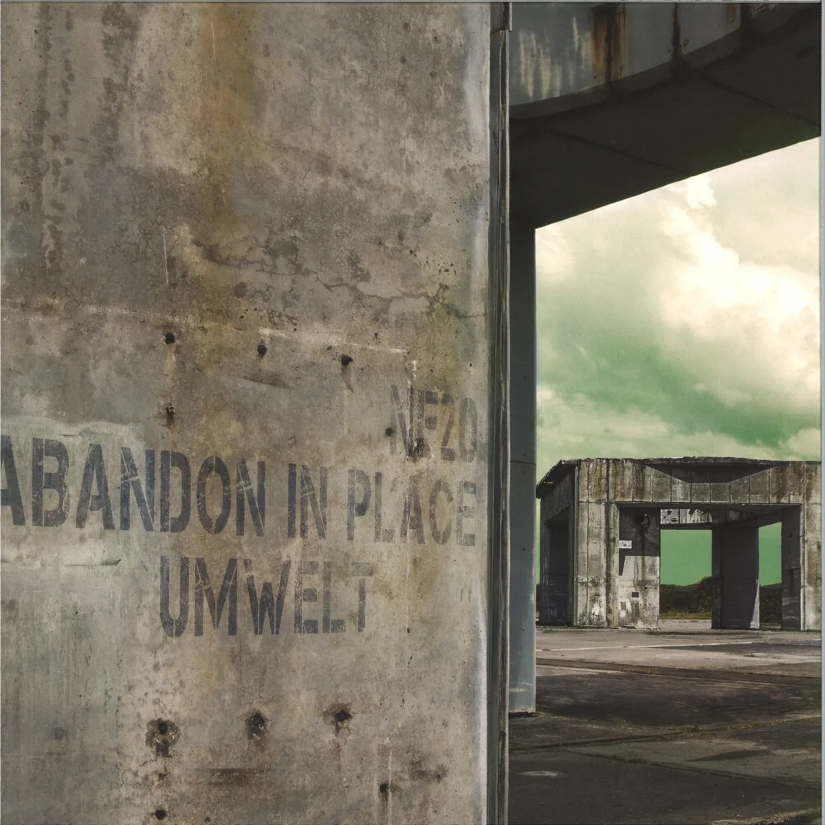 Front cover — Umwelt — Abandon in place LP