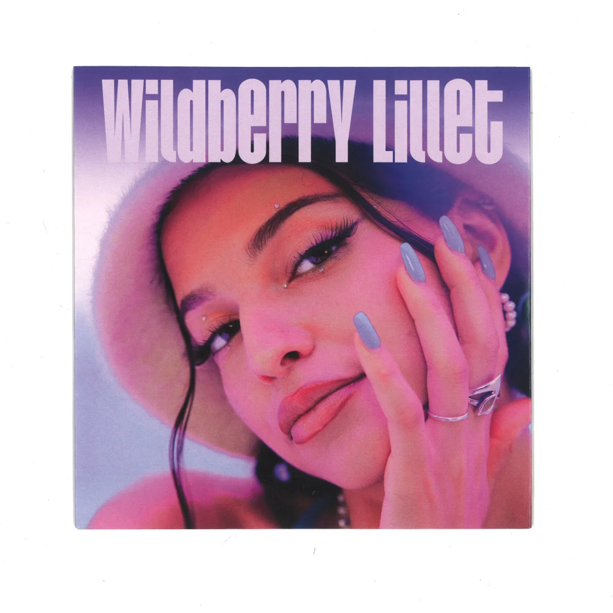 Обратная сторона обложки — Nina Chuba — Wildberry Lillet Remix EP