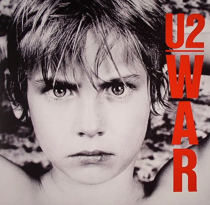 Лицевая сторона обложки — U2 — War