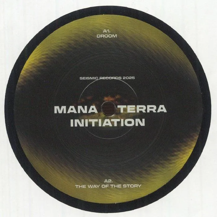 Лицевая сторона обложки — MANA TERRA — Initiation