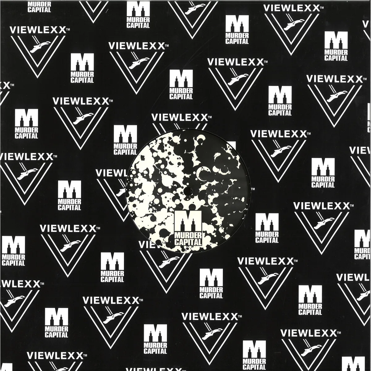 Gesloten Cirkel — M011