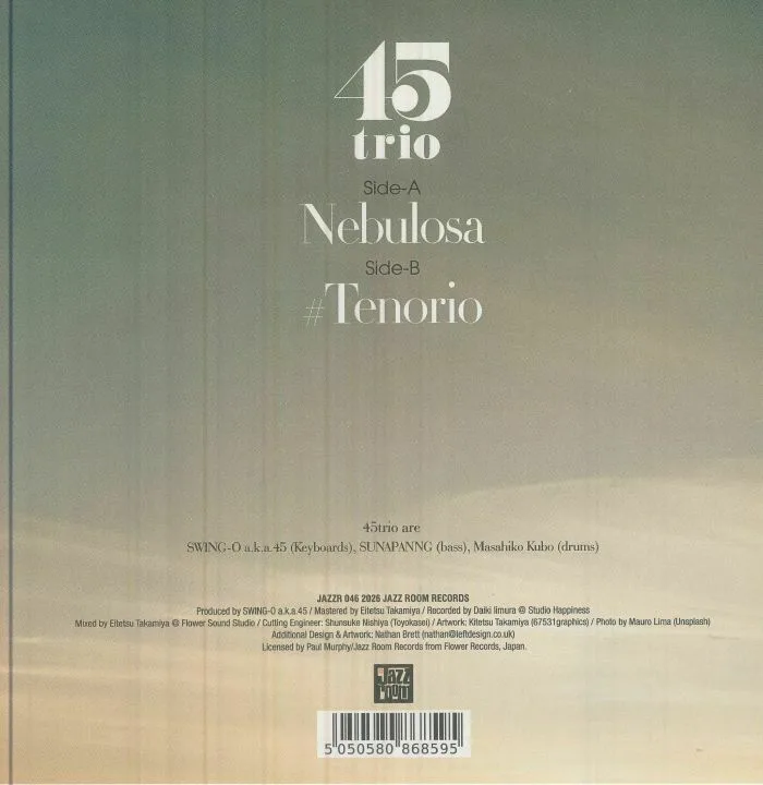 Back cover — 45 TRIO — Nebulosa (B-STOCK)
