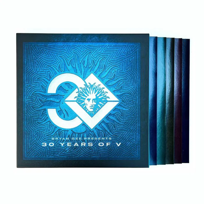 Лицевая сторона обложки — VARIOUS — Bryan Gee Presents: 30 Years Of V