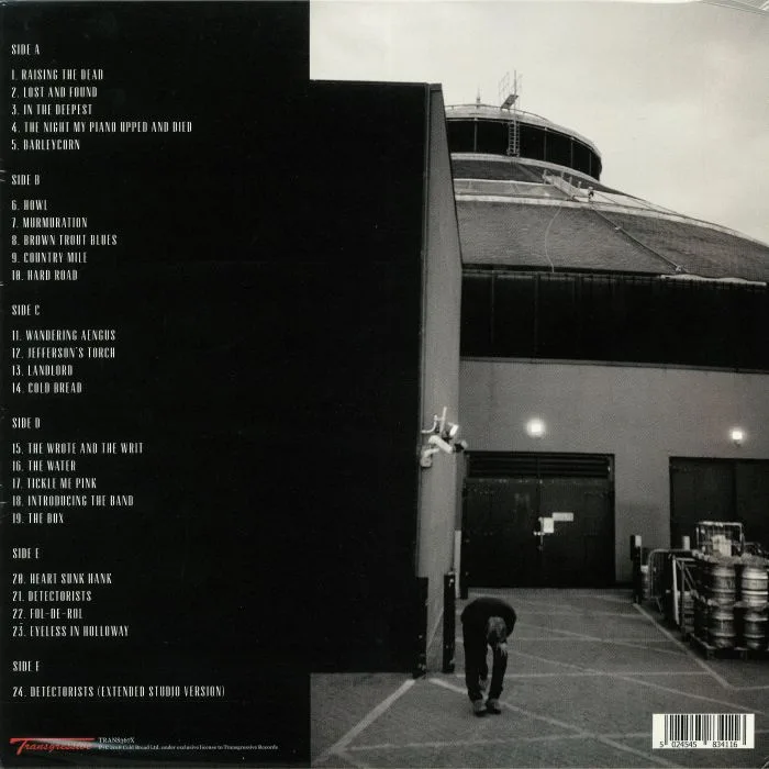 Back cover — Johnny FLYNN / THE SUSSEX WIT — Live At The Roundhouse