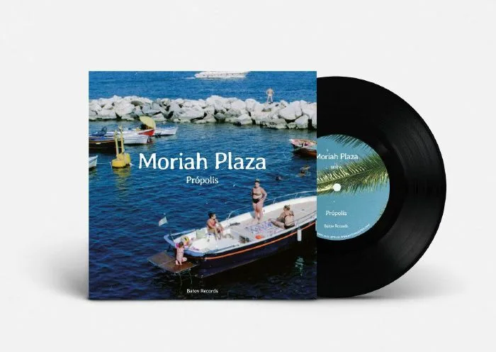 Moriah PLAZA — Propolis
