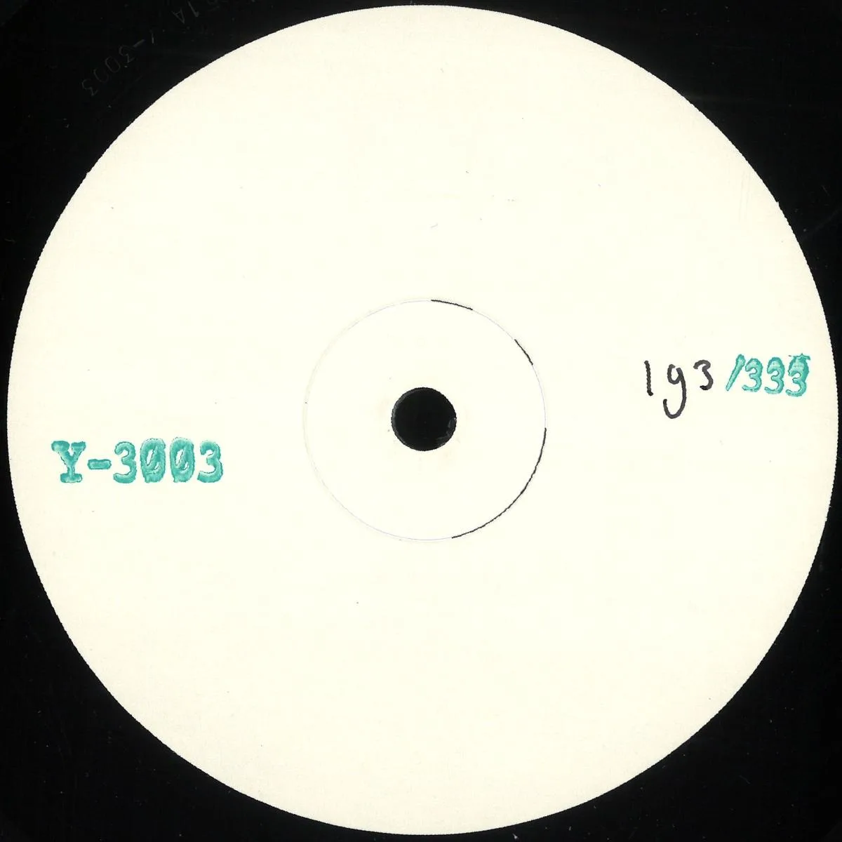 Solitary Dancer — Y-3003