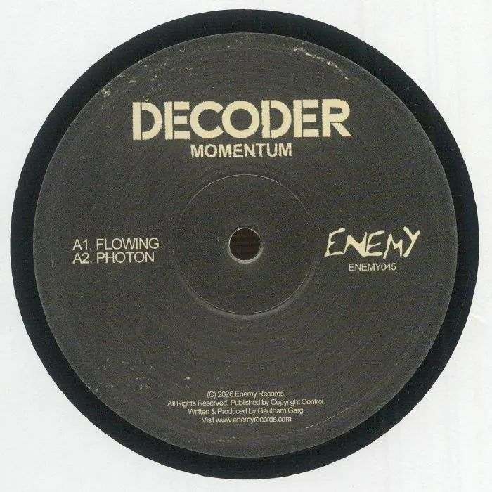 Лицевая сторона обложки — DECODER — Momentum
