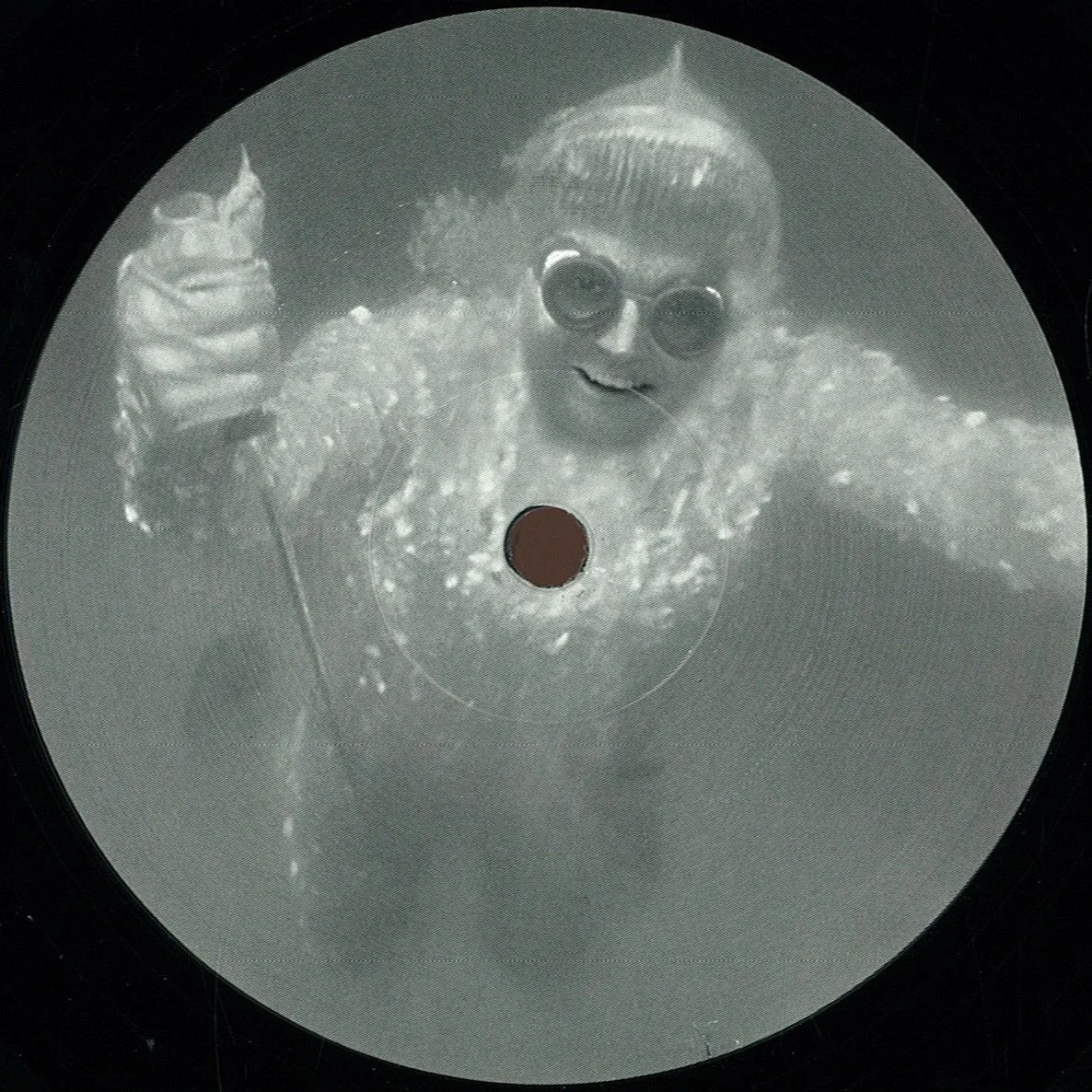 Yuri Alexeev — Creador De La Karega