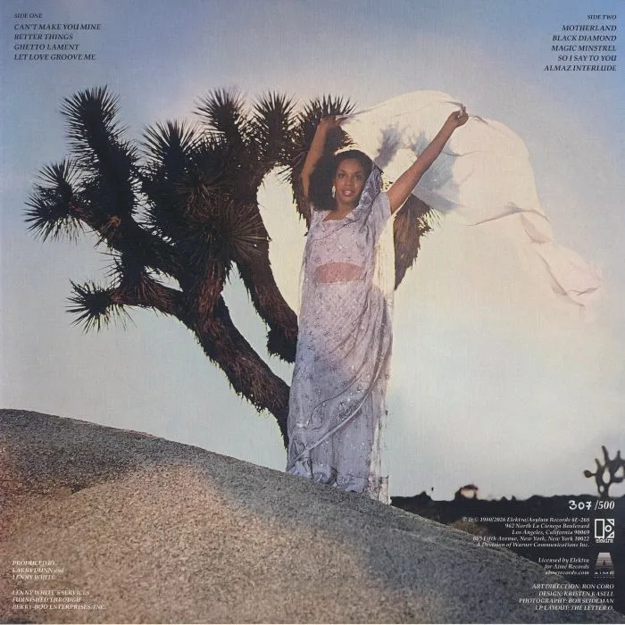 Back cover — Sylvia ST JAMES — Magic