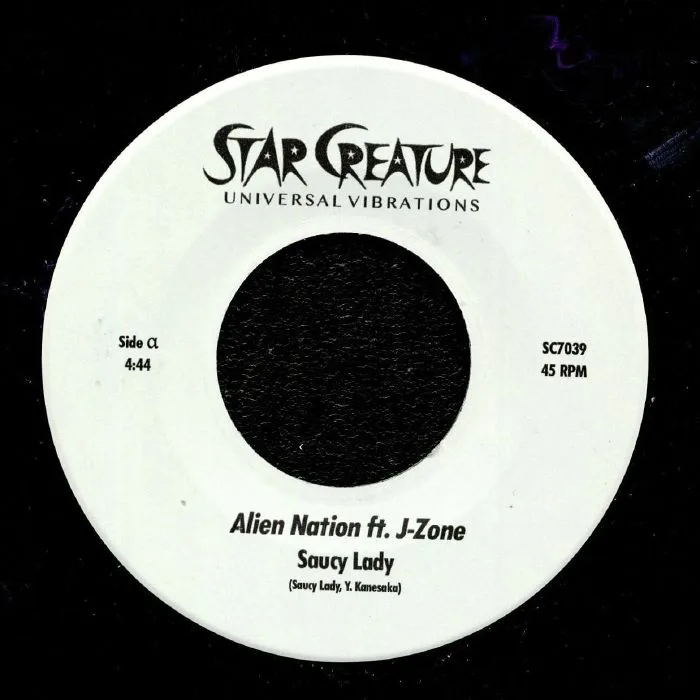 Лицевая сторона обложки — SAUCY LADY — Alien Nation