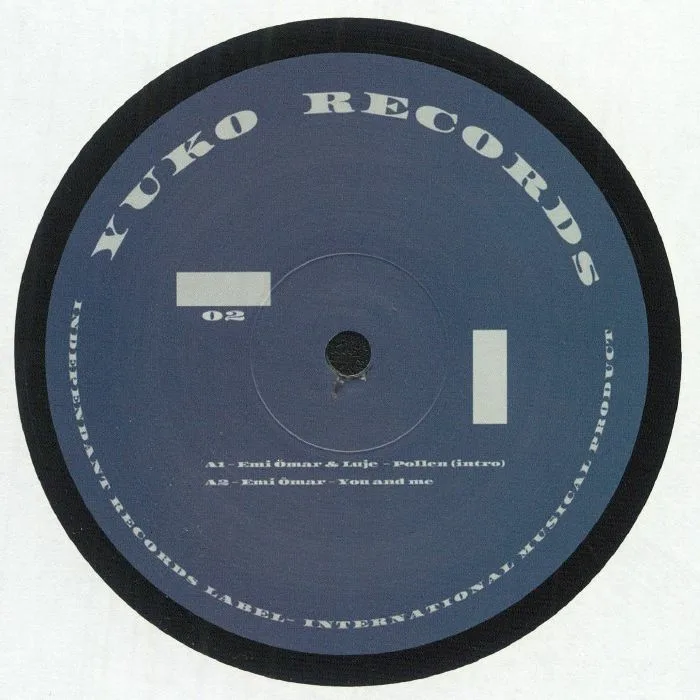 Front cover — Emi OMAR / LUJE / CHUD / VIVANT — Yuko 02