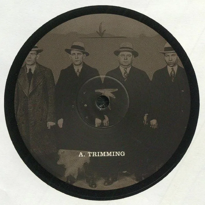 Лицевая сторона обложки — CALIBRE — Trimming