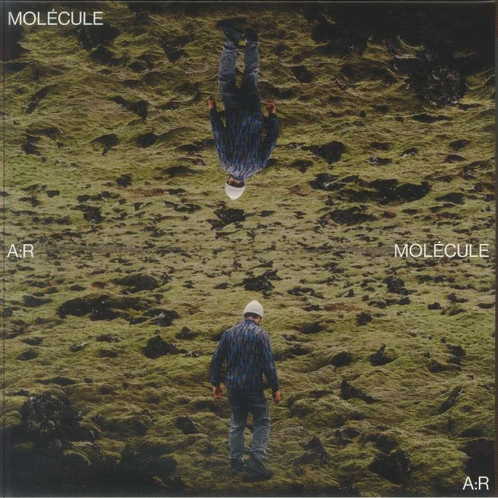 Лицевая сторона обложки — MOLECULE — A:R