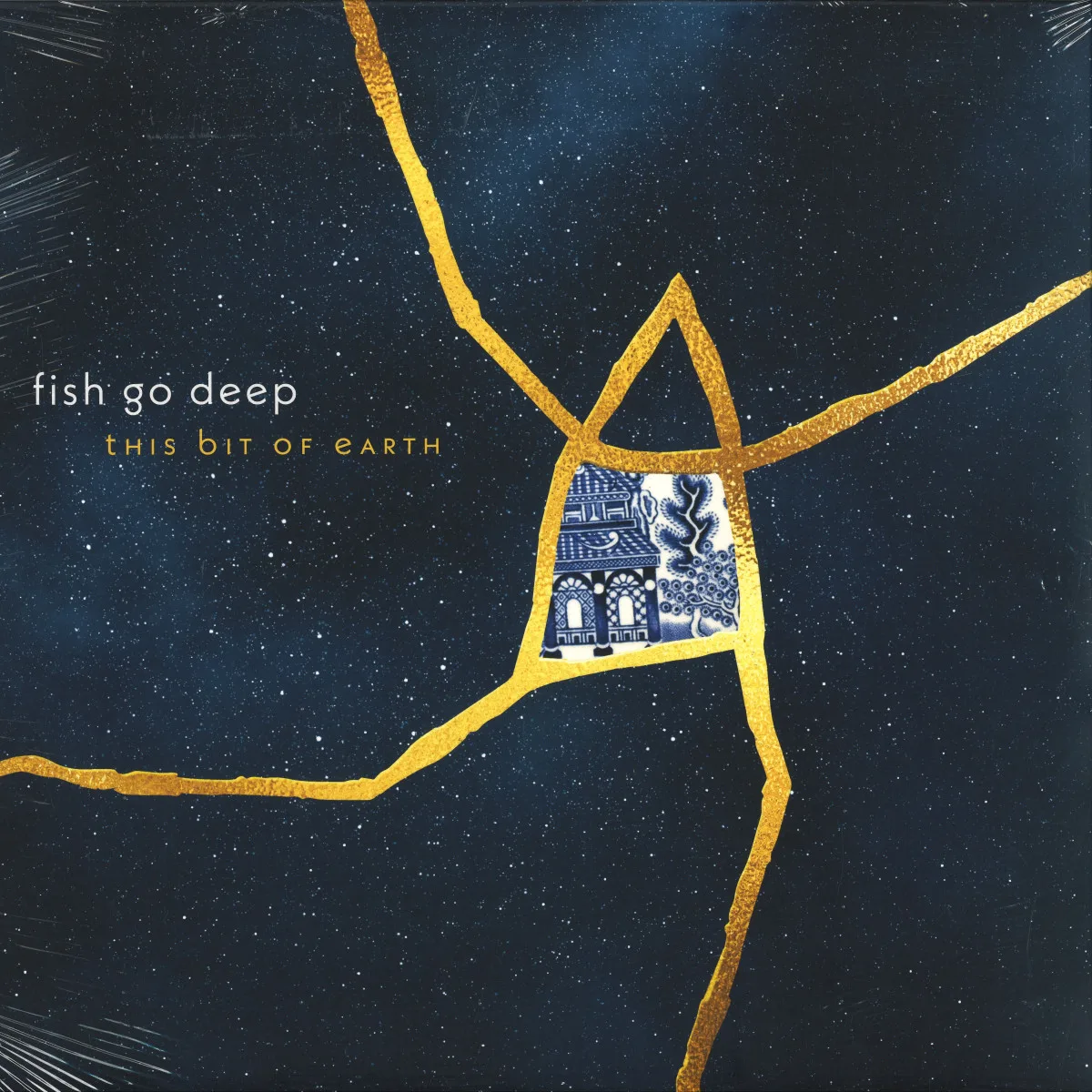 Лицевая сторона обложки — Fish Go Deep — This Bit Of Earth LP