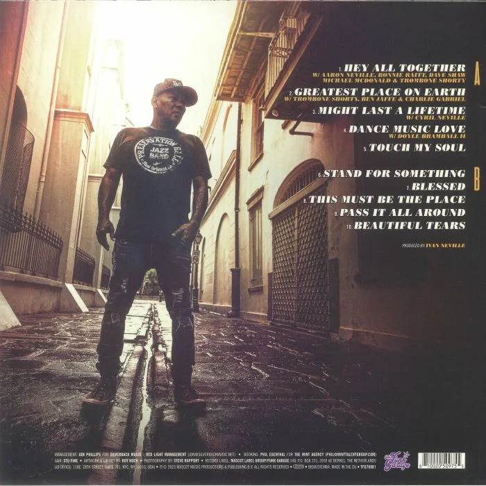 Back cover — Ivan NEVILLE — Touch My Soul