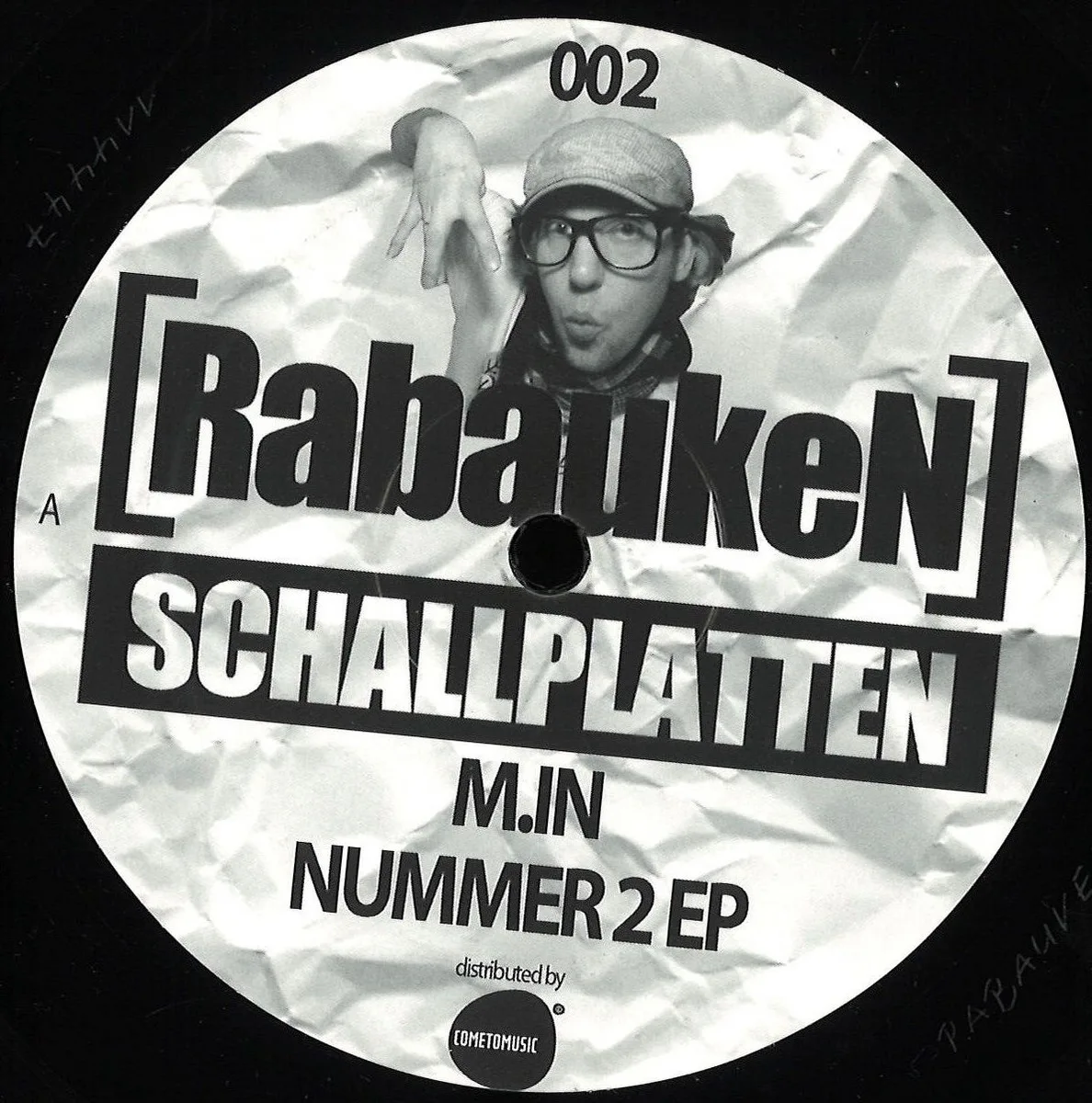M.in — Nummer 2 Ep