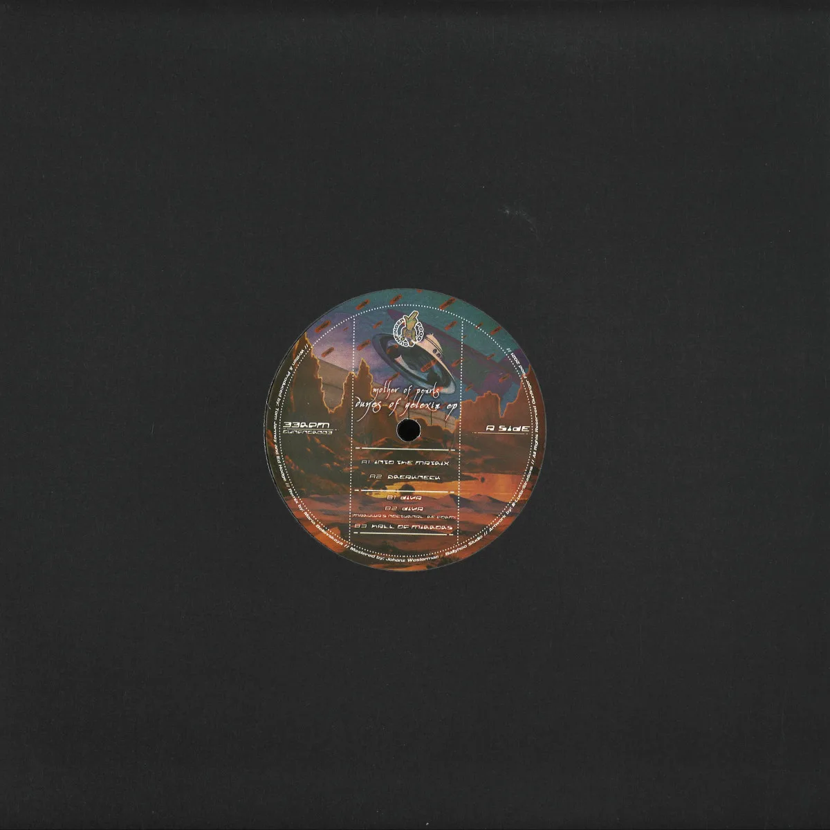 Back cover — Mother Of Pearls — Dunes Of Gelexia EP