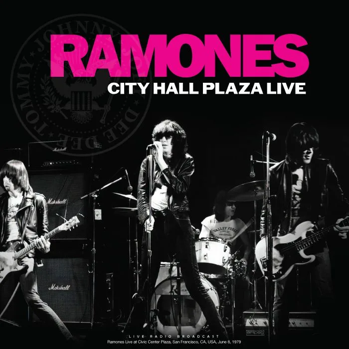 RAMONES — City Hall Plaza Live