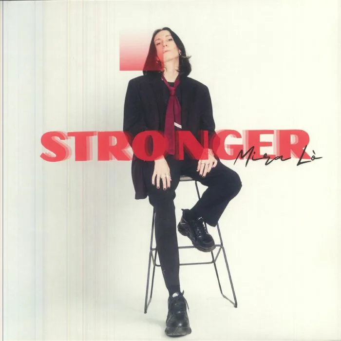 Лицевая сторона обложки — Mira LO — Stronger EP