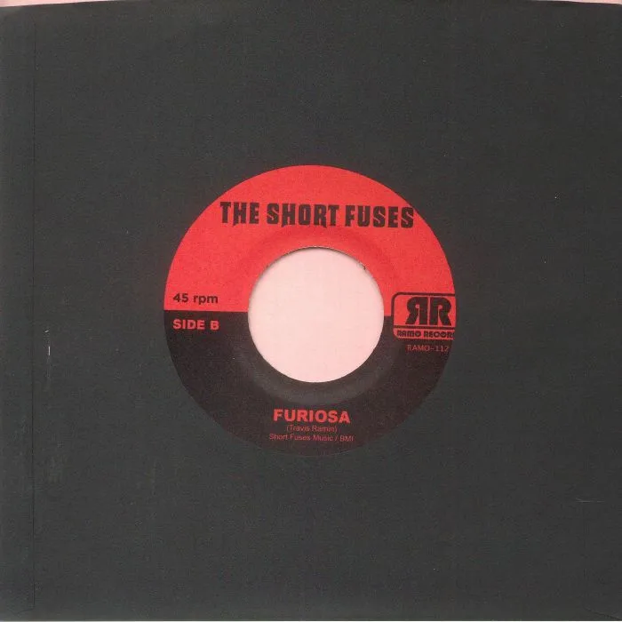 Back cover — The SHORT FUSES — The Pink