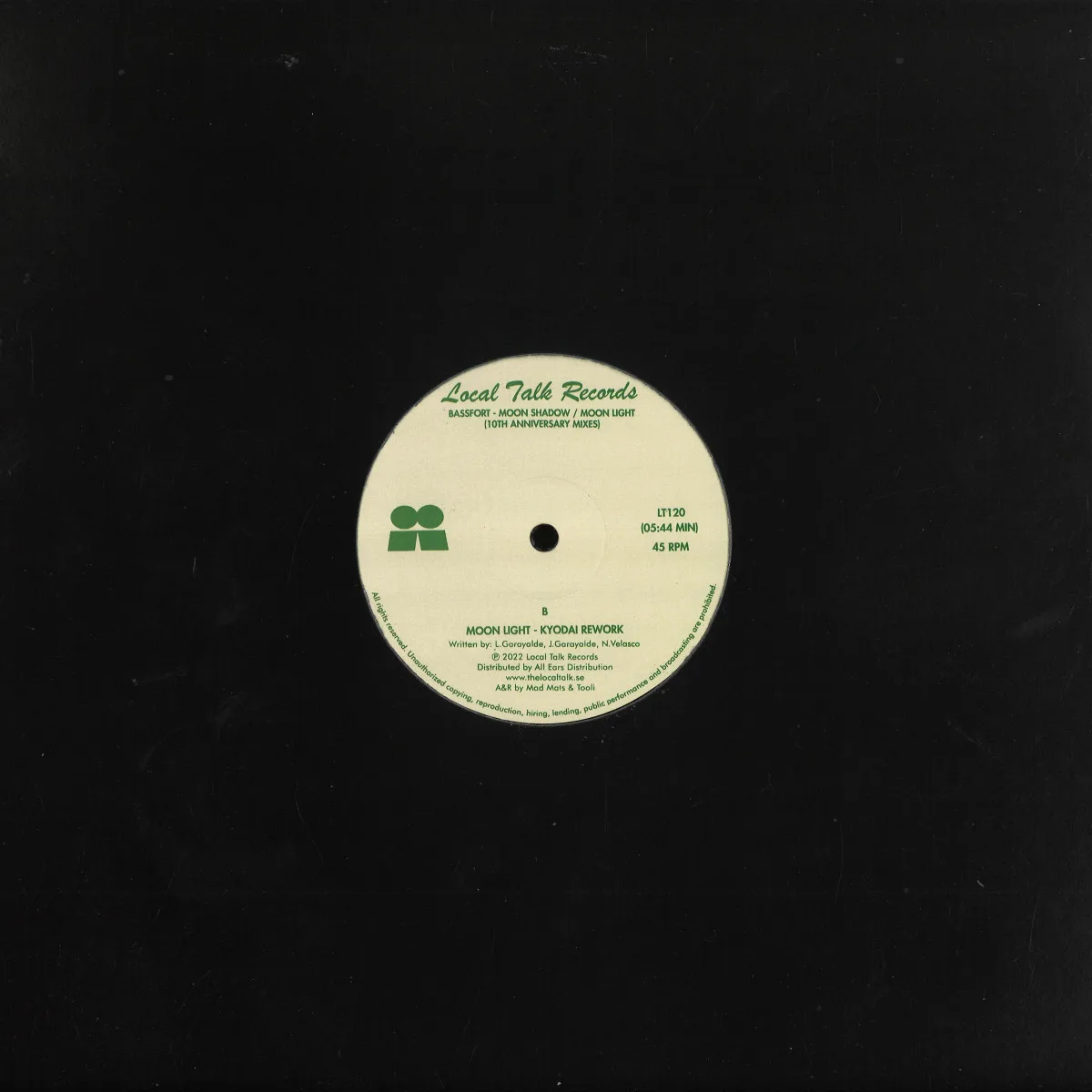 Back cover — Moon Shadow/Moon Light — BASSFORT (10th ANNIVERSARY MIXES)