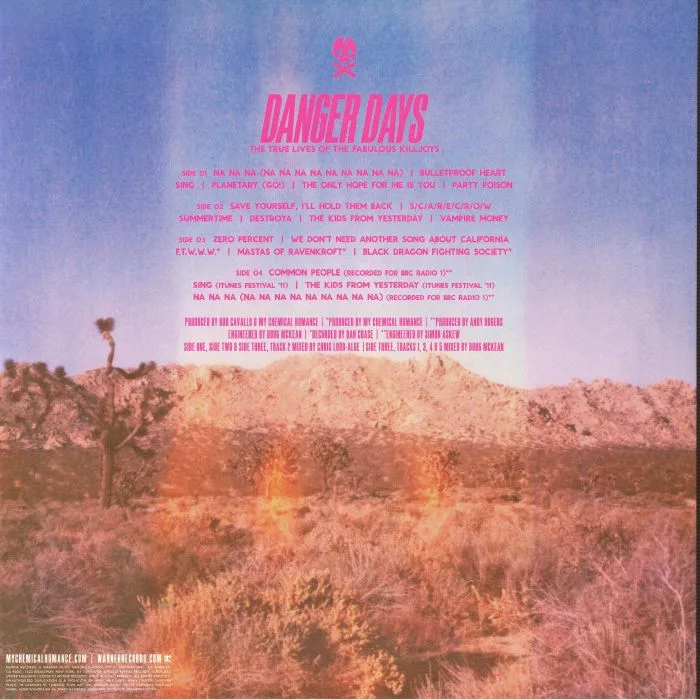 Back cover — MY CHEMICAL ROMANCE — Danger Days: The True Lives Of The Fabulous Killjoys (Deluxe Edition)