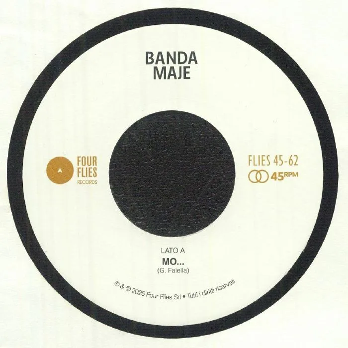 Лицевая сторона обложки — BANDA MAJE — Mo