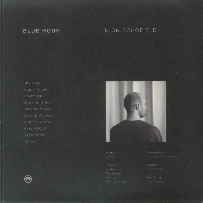 Обратная сторона обложки — Nick SCHOFIELD — Blue Hour