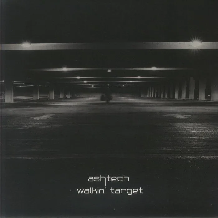 Лицевая сторона обложки — ASHTECH — Walkin' Target