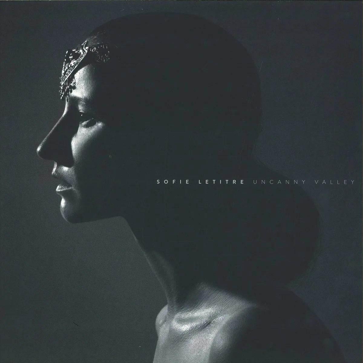 Sofie Letitre — Uncanny Valley