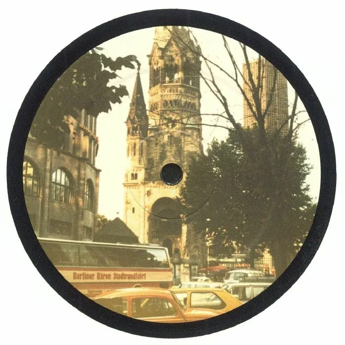 Front cover — B MOD / ESSENTIA — Amais EP