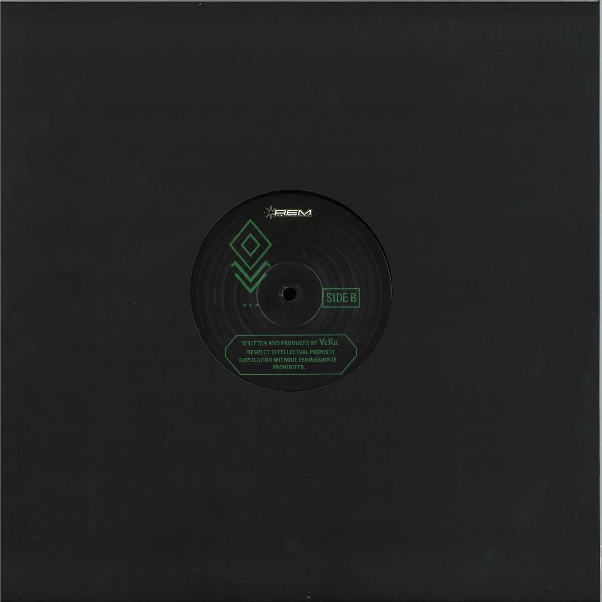 Back cover — VeRa — I Am What I Am