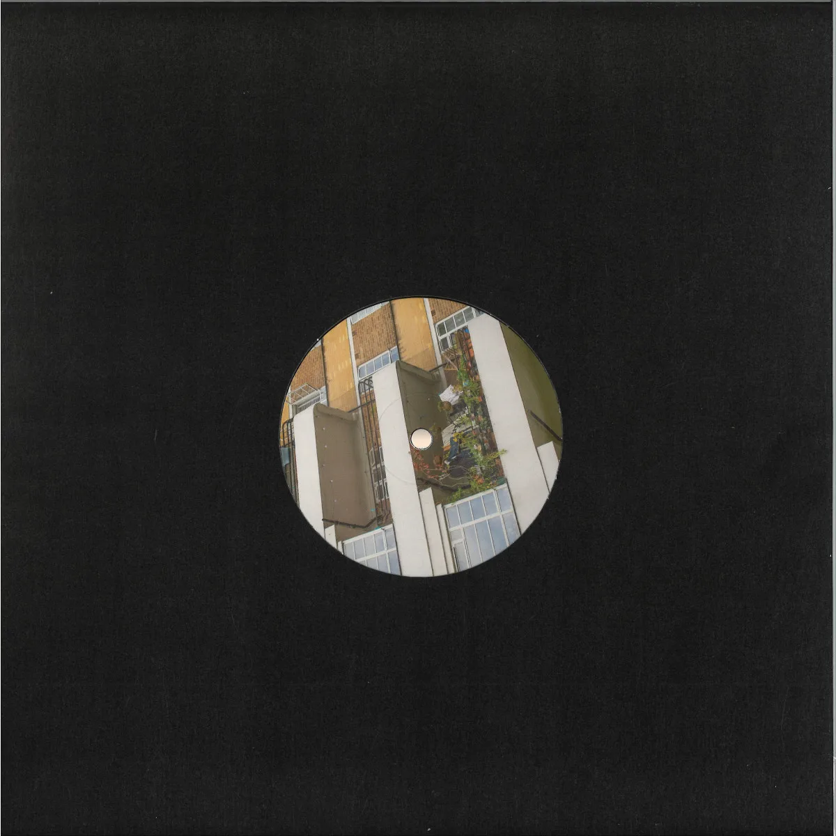 Обратная сторона обложки — El-B — Southside Summer EP