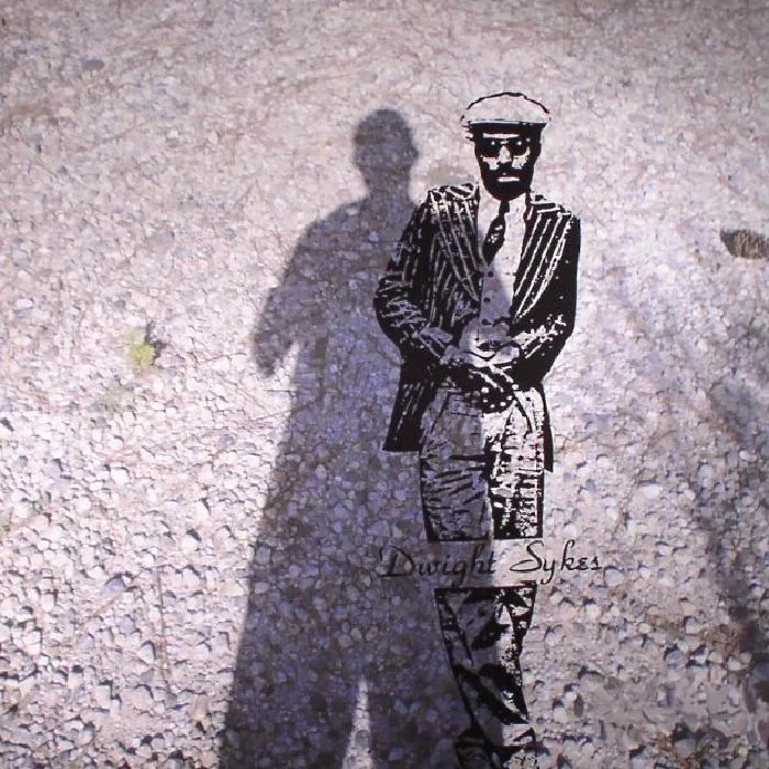 Dwight SYKES — On The Rocks