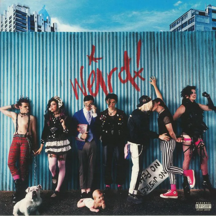 YUNGBLUD — Weird!