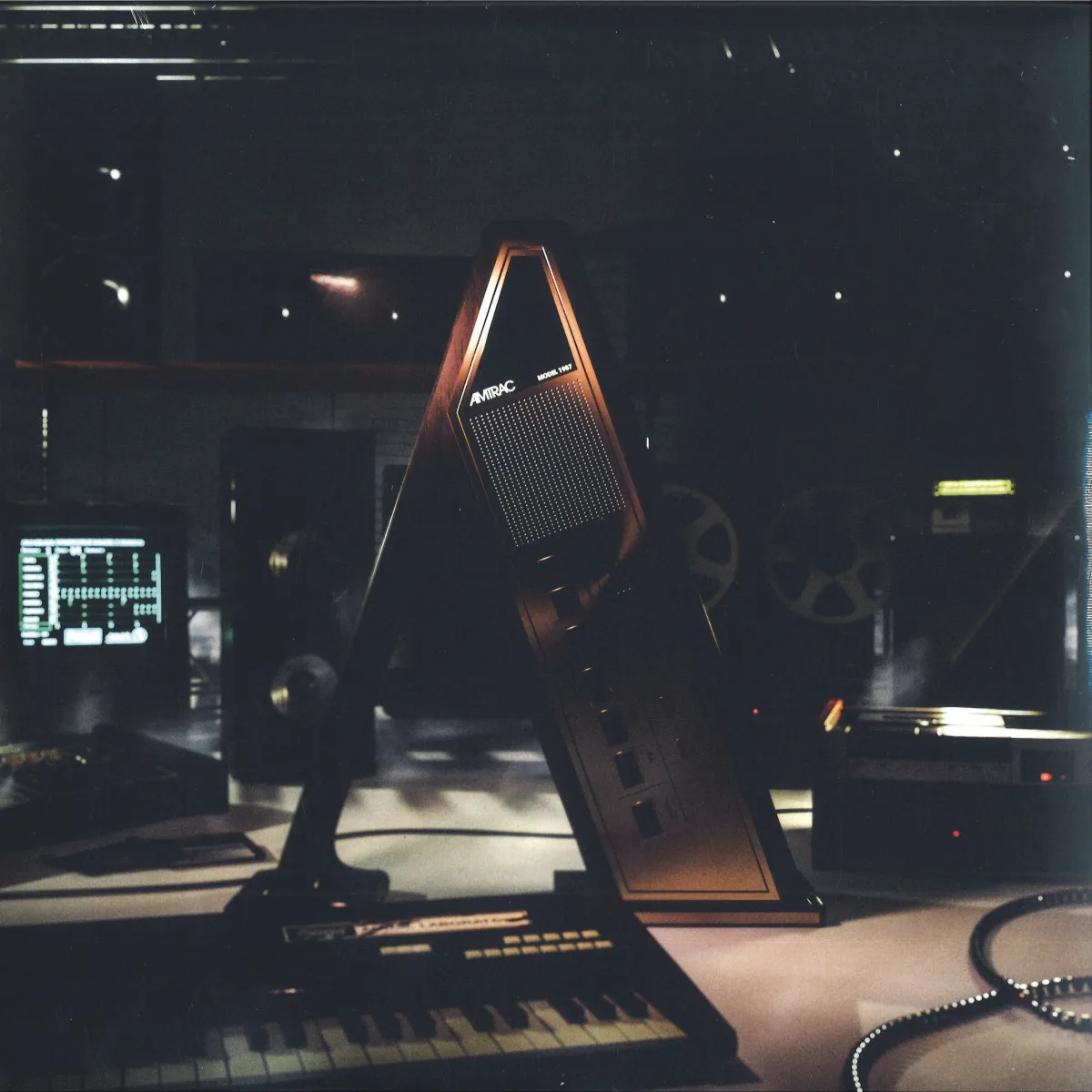 Лицевая сторона обложки — Amtrac — Extra Time LP 2x12"