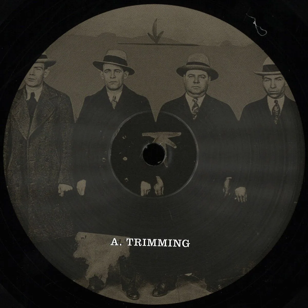 Front cover — Calibre — Trimming