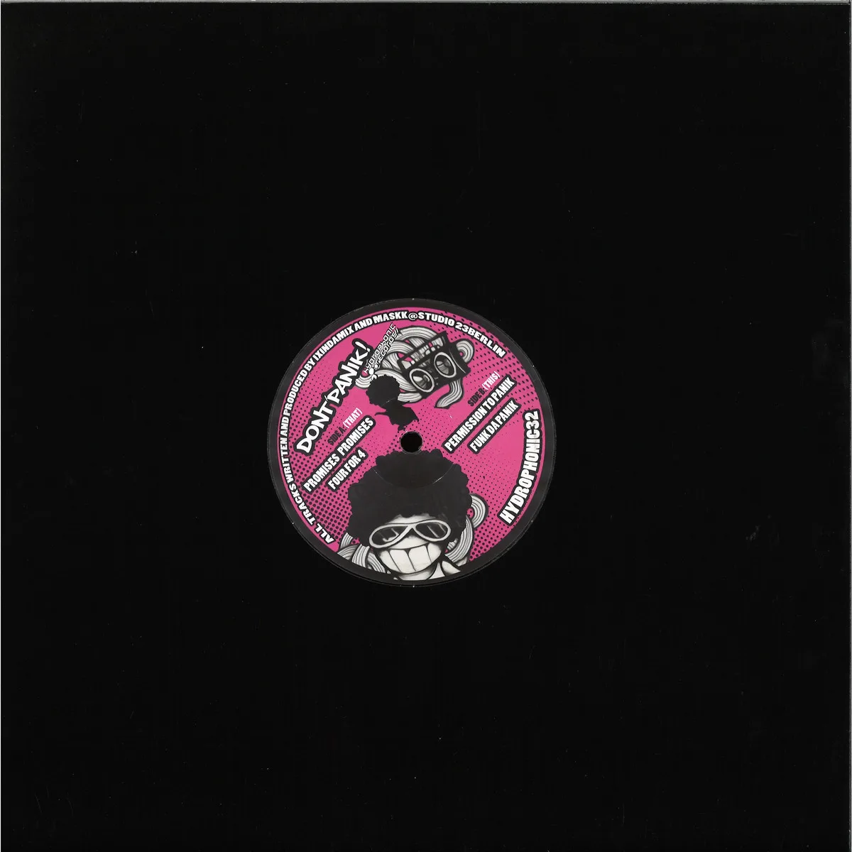 Back cover — Ixindamix, Maskk — Don't Panic 4